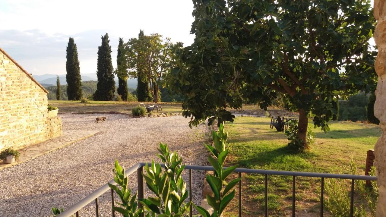 Hotel Le Terre Di Caprano Città di Castello Exterior foto